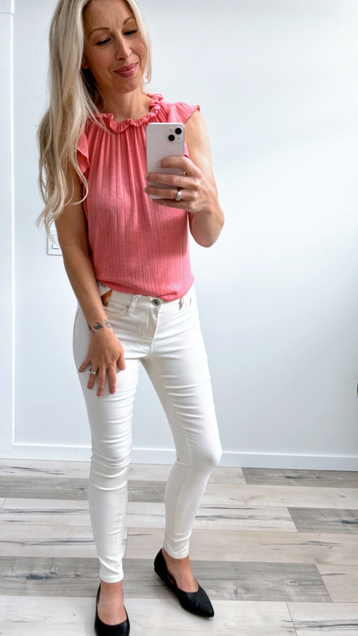 Hyperstretch Mid-Rise Skinny Jean - Ivory